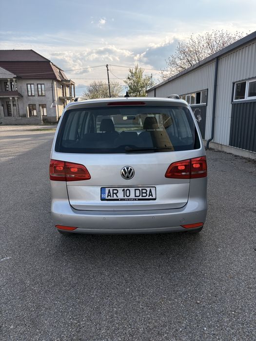 Vw Touran 2012.