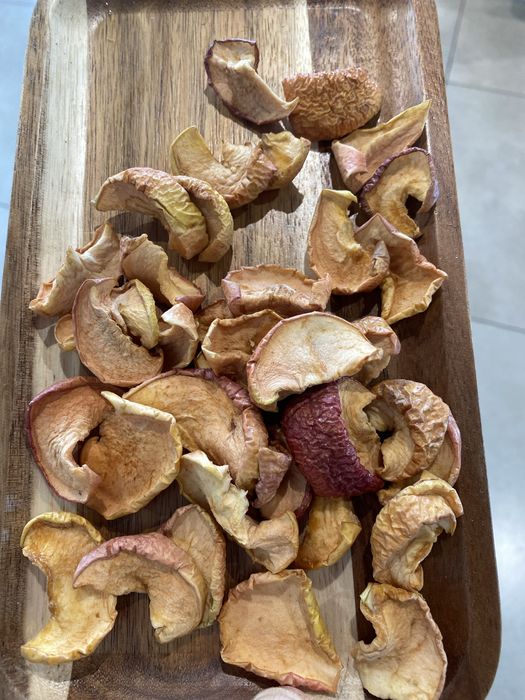 Сухофрукты . Яблоки сушеные