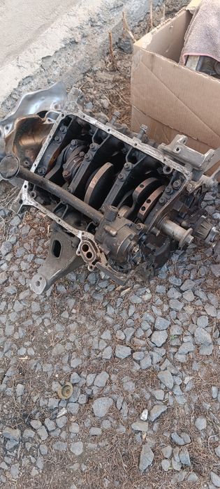 Запчасти на двиг. Гранд Витара