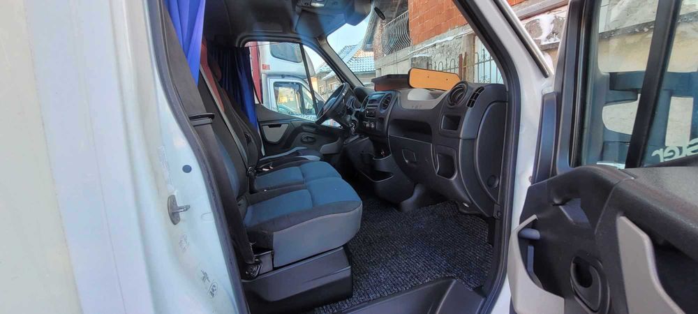 Renault Master 2.3 dCi 146CP