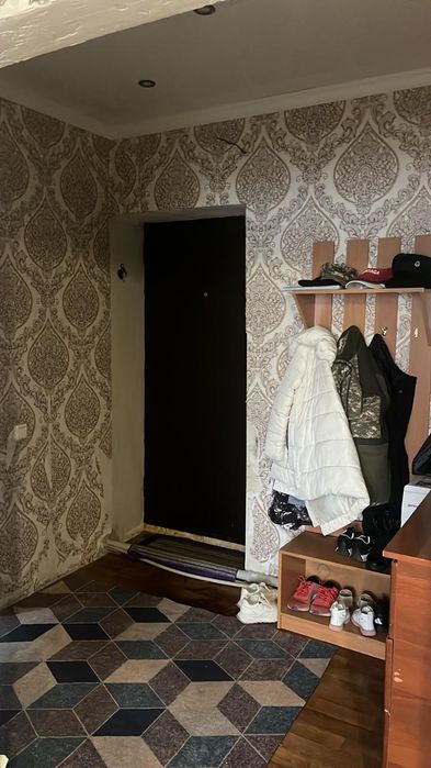 Продам 1 комнатную квартиру 43 кв.