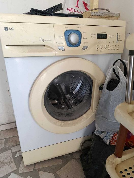 Стиральная машина LG Intellowasher