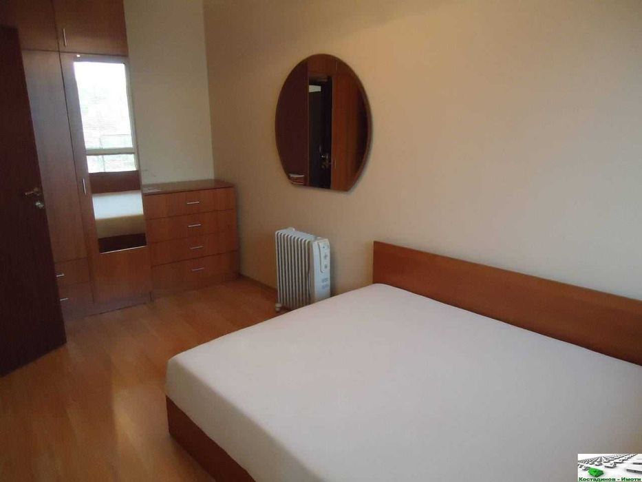 Дава се под наем Тристаен апартамент в Пловдив, Кършияка - 88 кв.м за 548.25 € - Снимка #6