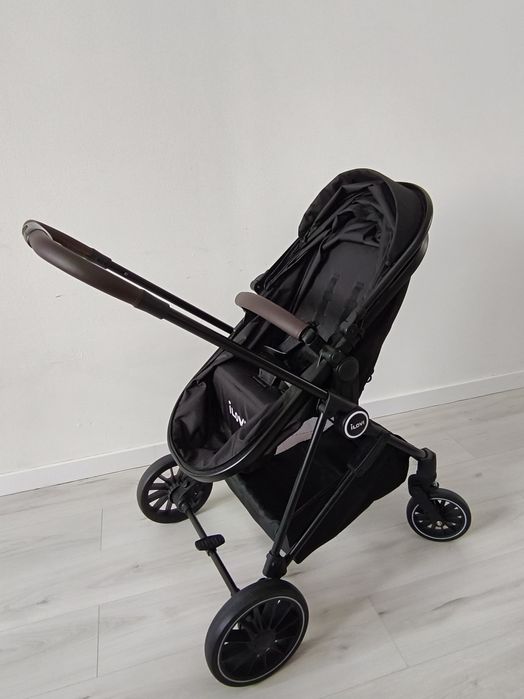 Коляска (люлька+ прогулочная) ilovi