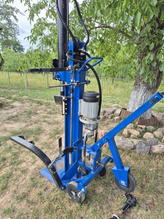 Crapator lemne (despicator lemne )25t motor și pompa