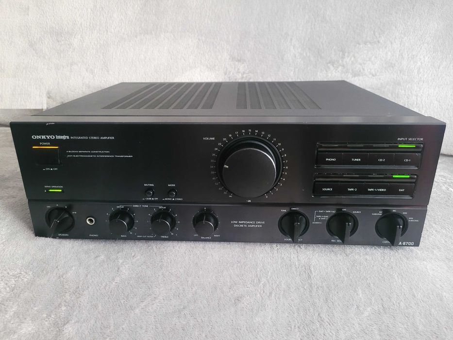 ONKYO Integra A-8700 amplificator Hi-Fi Premium