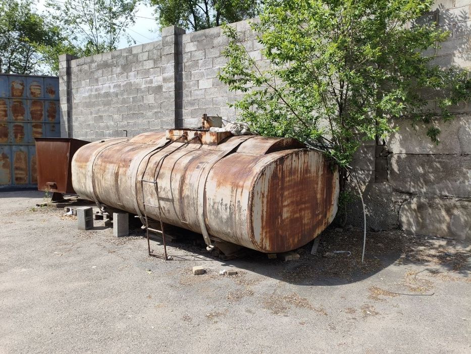 Продам бочка  цена 400т