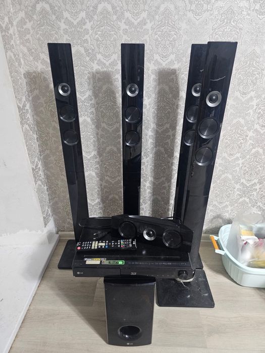 Домашний кинотеатр LG