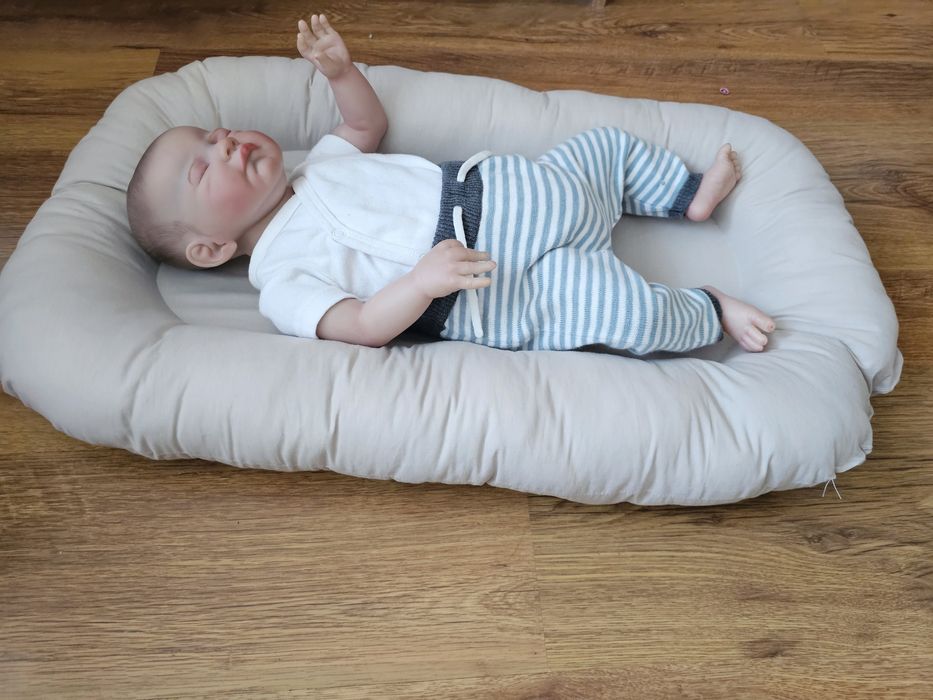 Повивалник/ гнездо за бебе