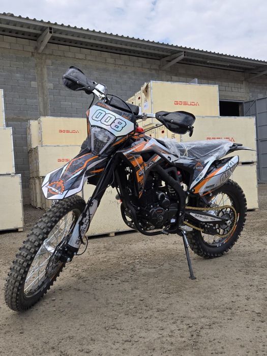 Мотоцикл zonsen 300 куб