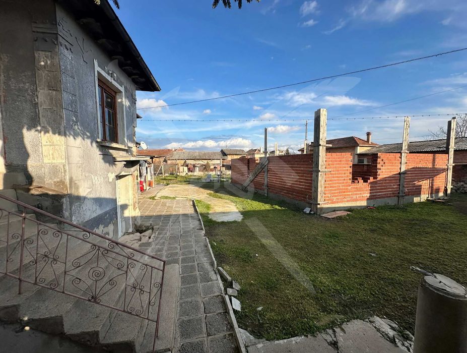 Напълно обзаведена къща в Чоба!98866