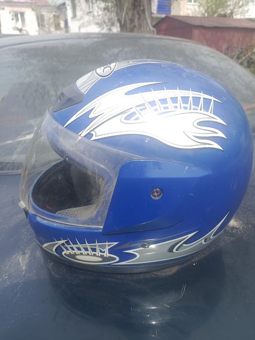 Продам шлем не дорого