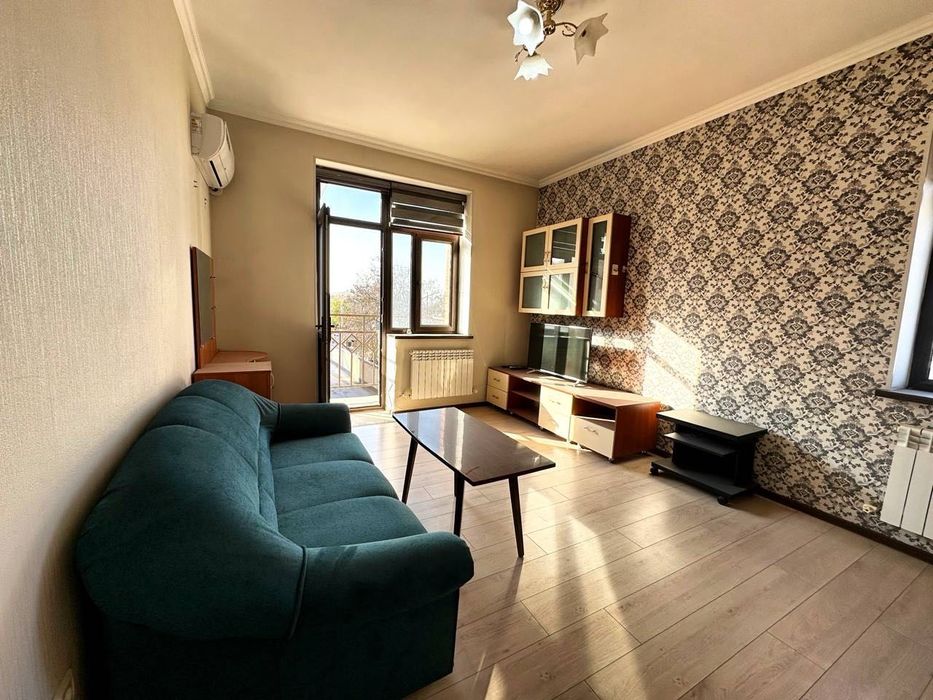 Сдается 2 ком Узбум. Напротив Мечети Ислом Ота. Новостройка