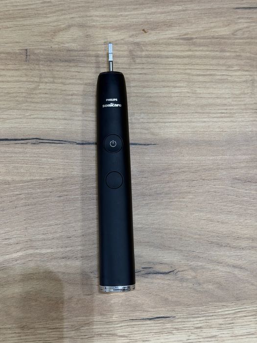 Ел. четка за зъби Philips Sonicare DiamondClean Smart с аксесоари