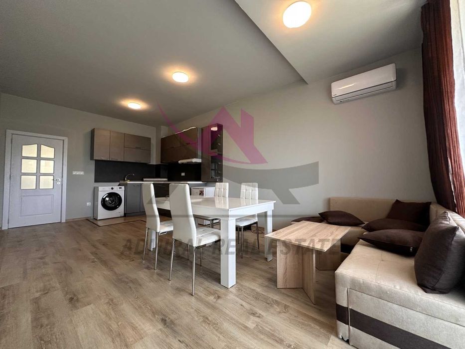 Нов! Модерен! Тристаен+ Паркомясто- м-ст Траката