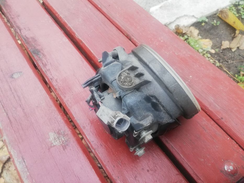 Халогени за Субару Аутбек 2003-2009.