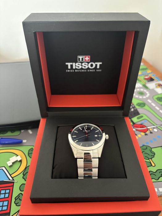 Tissot gentleman quartz blue dial