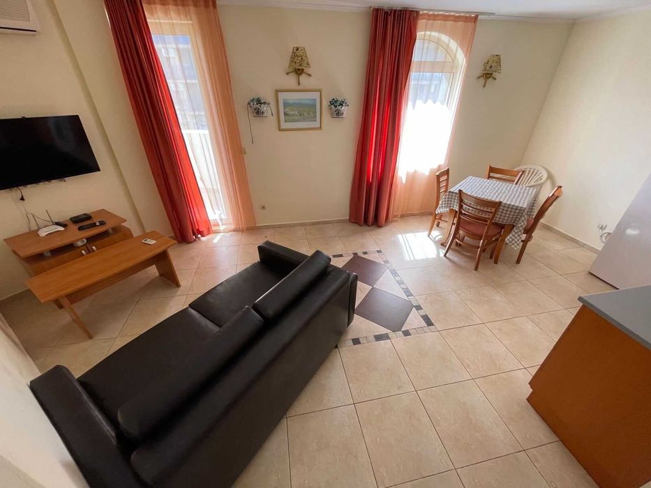 Продава се Двустаен апартамент в к.к. Слънчев бряг - 58 кв.м за 1138 €/кв.м - Снимка #5