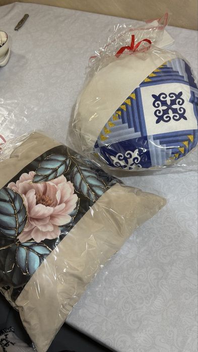 Подушки тойбастар