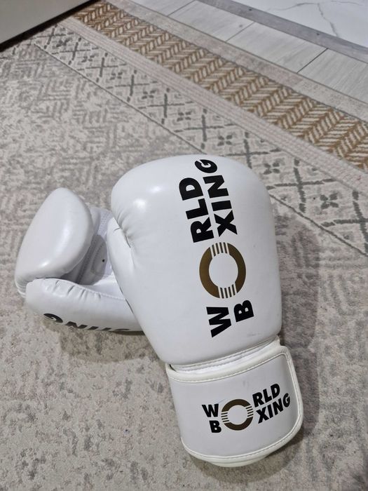 Кожанный оригинал бокс перчатка