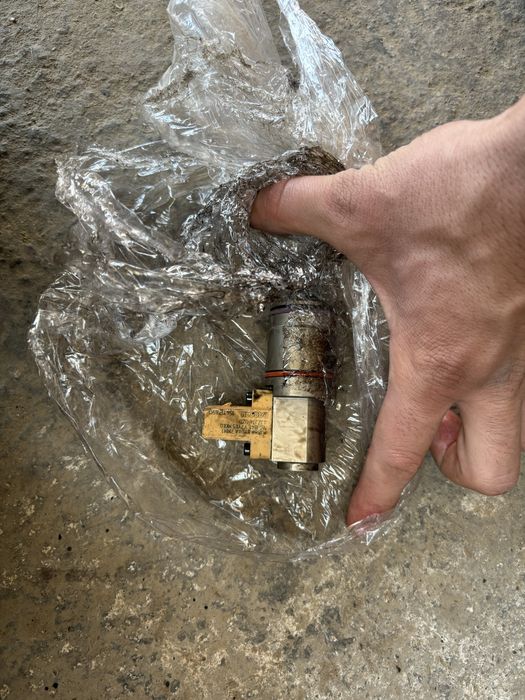 DAF 106 460 каробка блок все запчасти есть