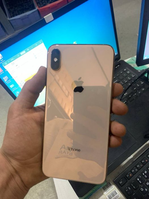 Iphone Xs Max garantiya beriladi