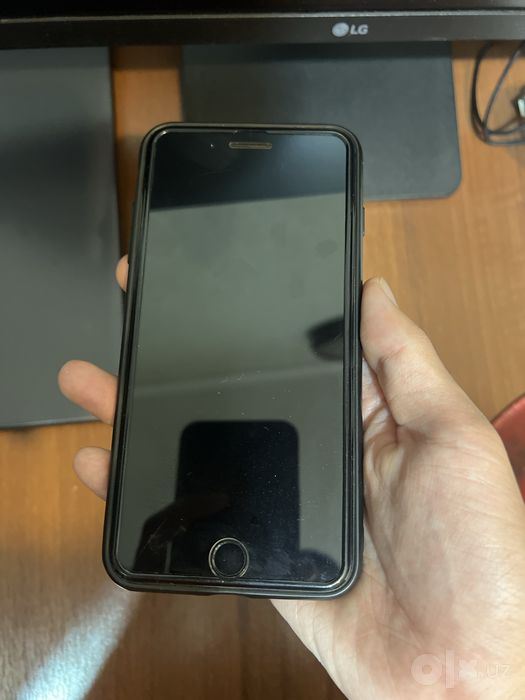 Iphone 8 plus продается