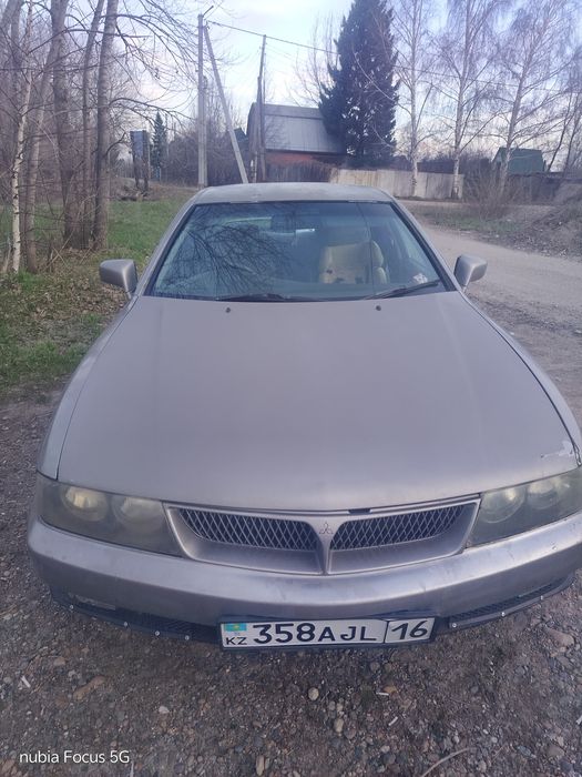 Прадаи машину Митсубиси диамант