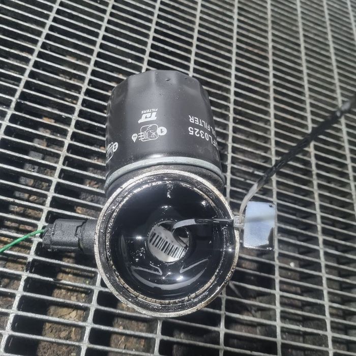 Carcasa filtru ulei Dacia Dacia Logan II MCV 1.5 dCi 2013 - 2016 66kW 90CP 1461CC K9K612 ...