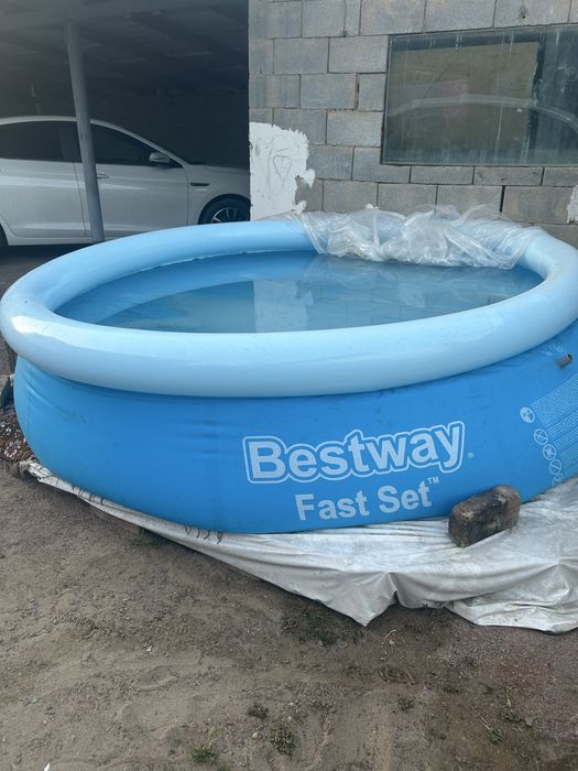 Продам бассейн глубина 76 см