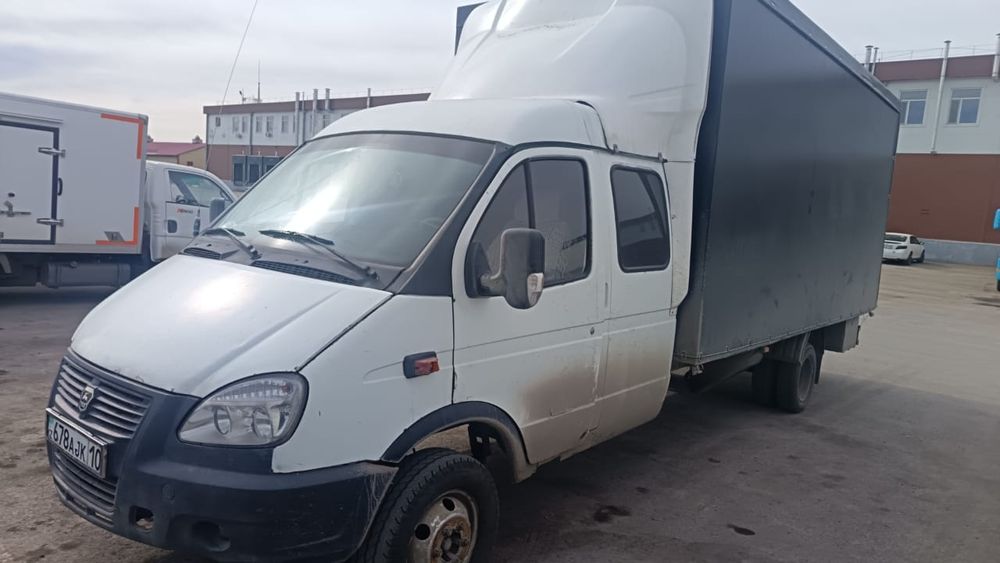 Продам Газель . .