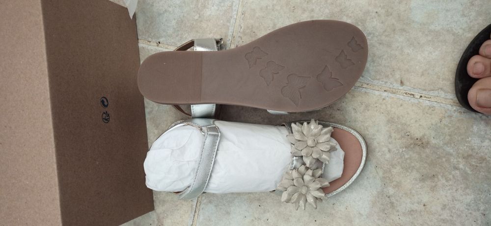 Нови сандалики Mod