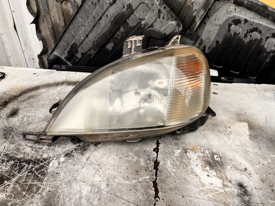 Ляв фар Mercedes ML W163