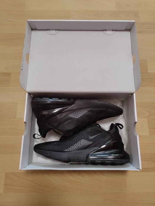 Обувки Nike Air Max 270