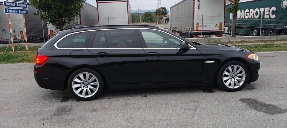BMW 5 Series 2011 — imagine 5
