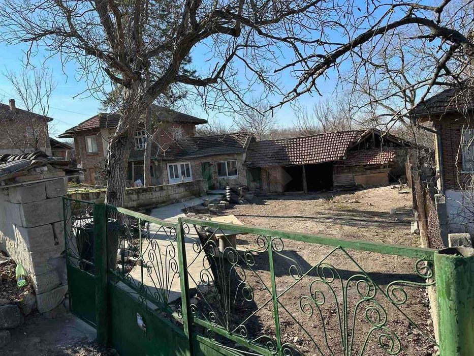 Продава се Къща в с. Комунари, Област Варна - 120 кв.м за 184 €/кв.м - Снимка #11