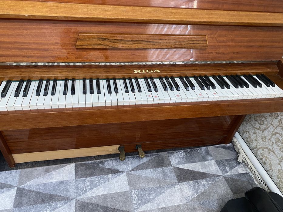 продается пианино