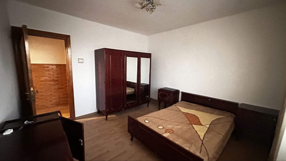 Apartament 3 camere decomandat - Micro 13B - Proprietar