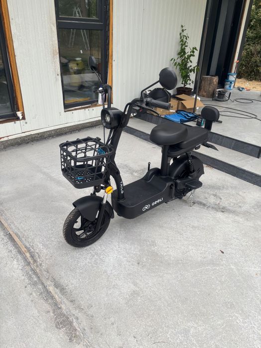 Vanzare scuter electric