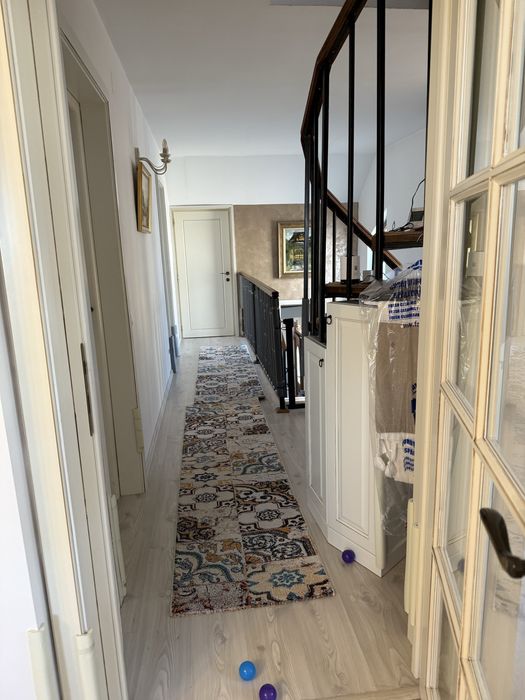 Apartament in duplex situat cartier privat in Bujoreni, str Prieteniei
