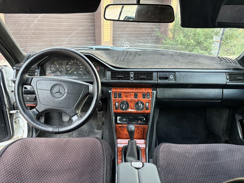 Продается Mercedes w124 Купе