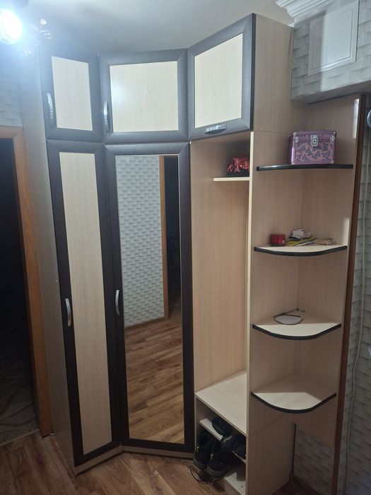 Продам прихожку б/у