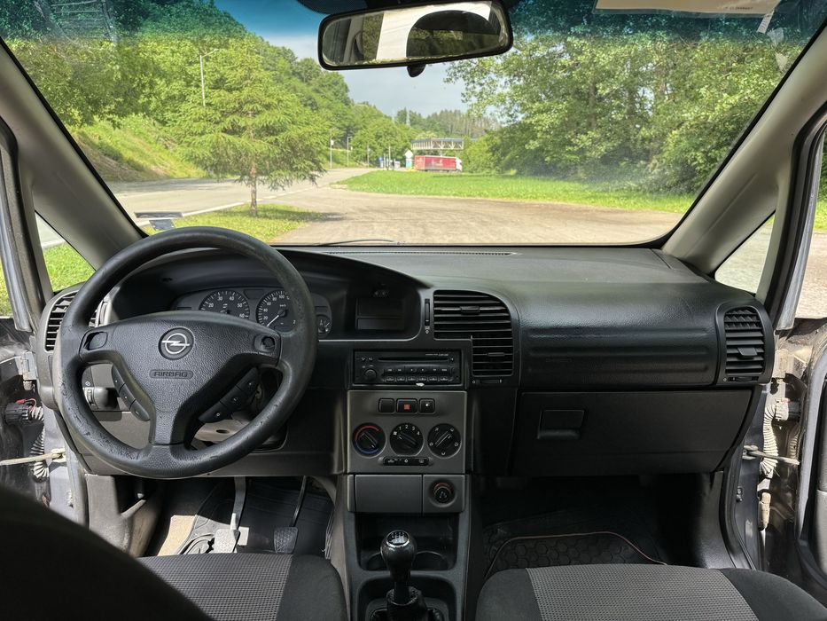 Opel zafira 1.6 бензин/метан