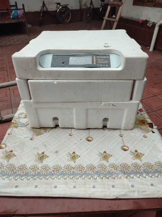 Инкубатор 128доналик