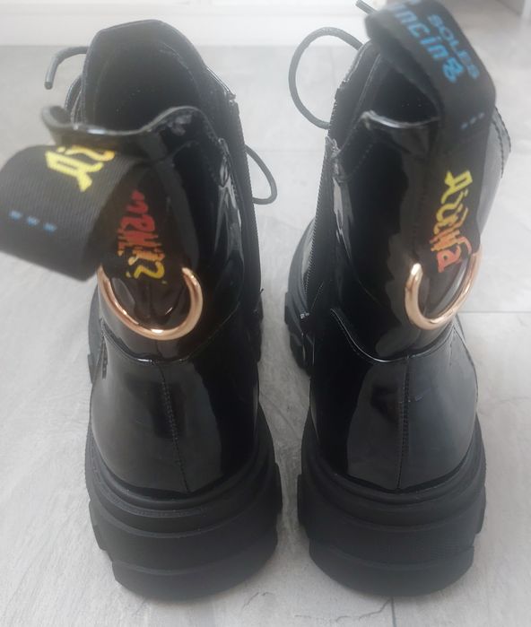 Ghete damă mar.39 NOI