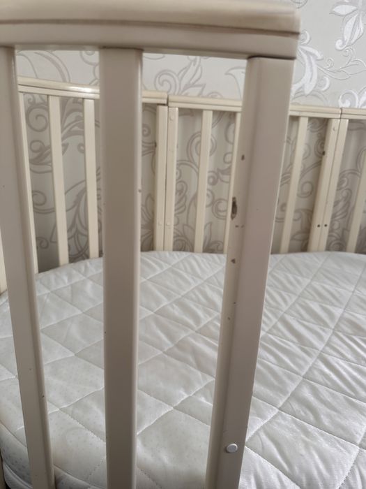 Продам кроватку 4 в1 б/у