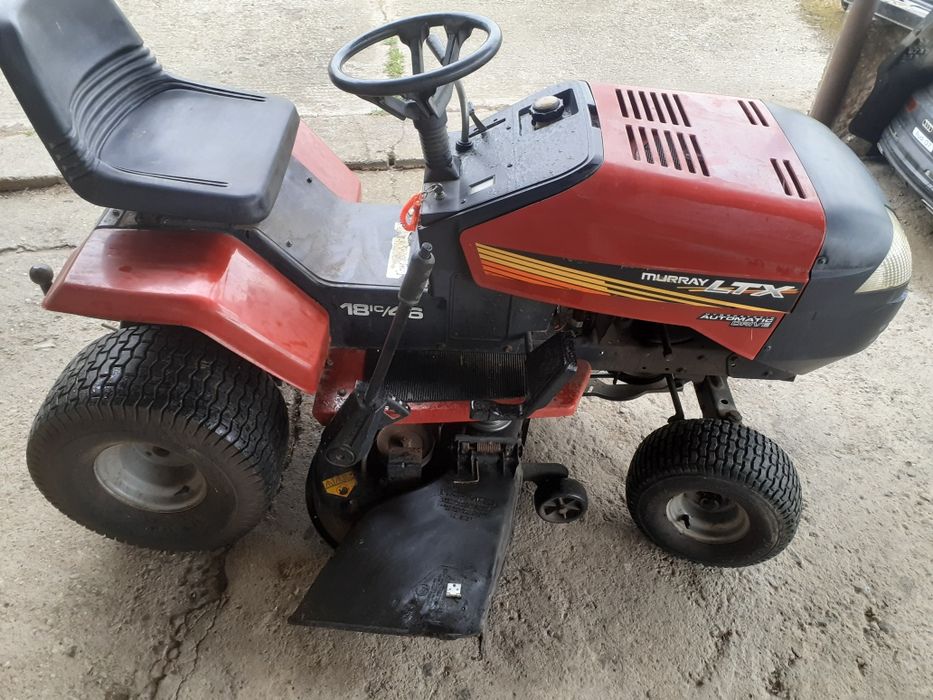 Vand tractoras gazon 18 cp