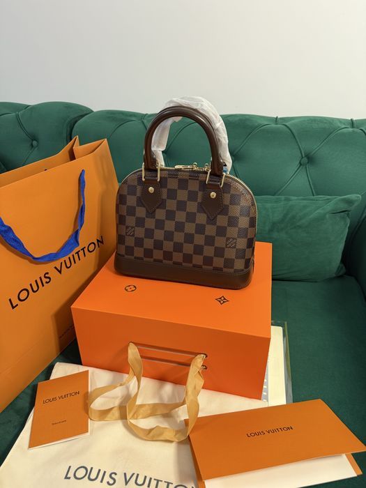 Geanta Louis Vuitton Alma BB piele naturala 100% Full Box colectie noua
