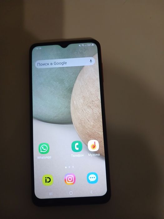 Продам телефон Самсунг А-12