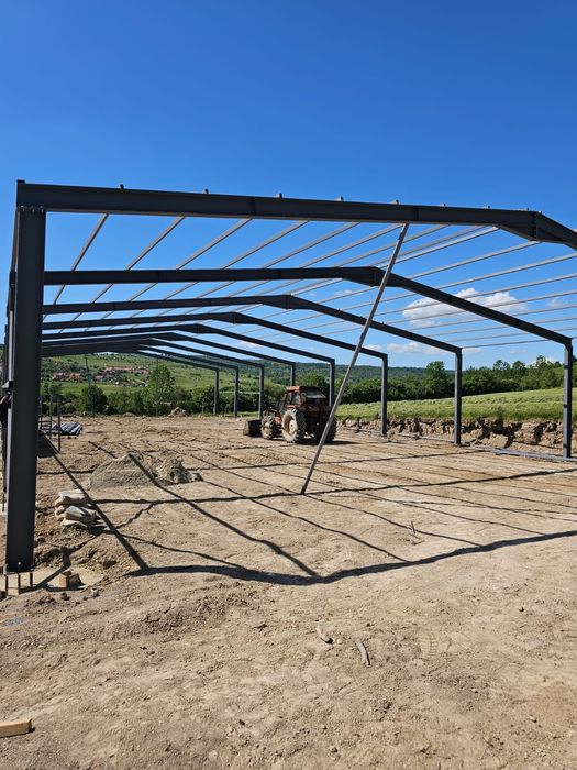 Vând hale pe structura metalica